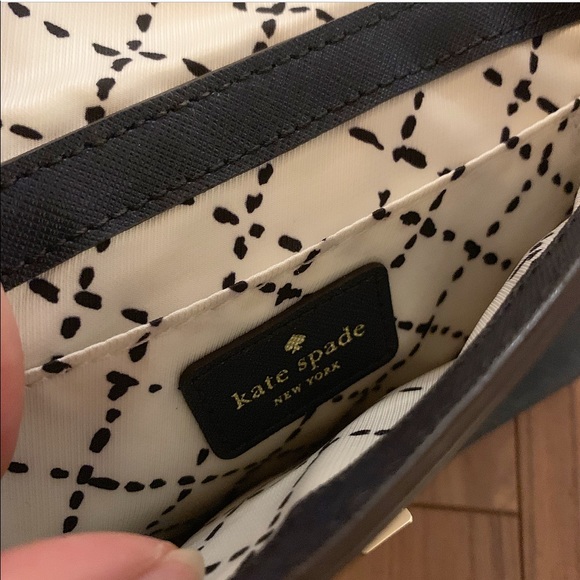 Kate Spade dark blue cross body bag - Picture 6 of 8